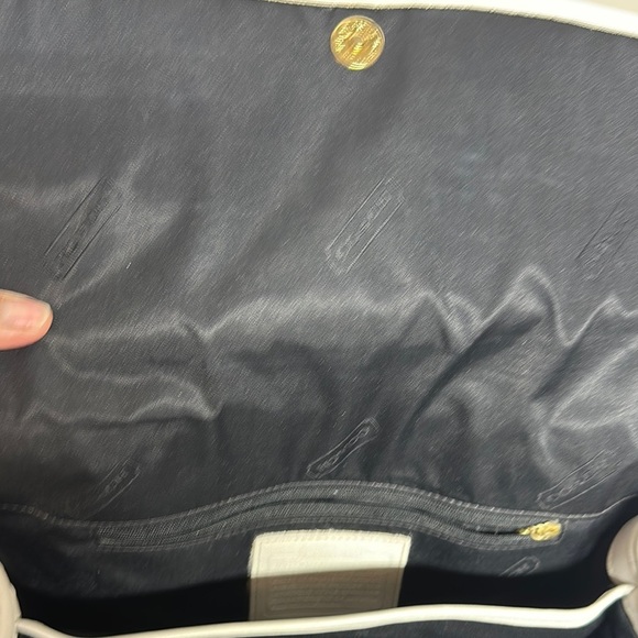 Vintage Rare! Coach Vintage Classic Legacy Flap #7301 with Dustbag - Picture 12 of 16